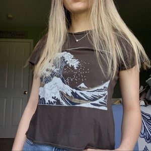 UO wave shirt
